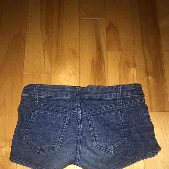 Booty shorts - Picture 2 of 4